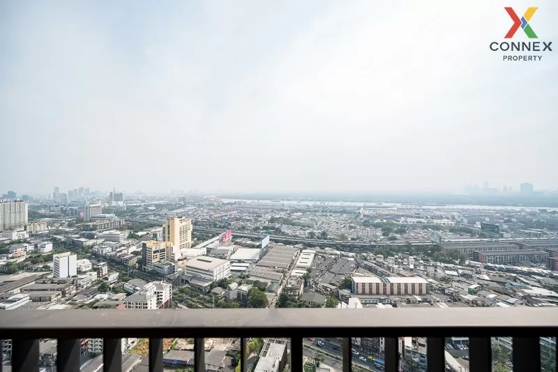 เช่า คอนโด  Oka Haus Sukhumvit 36 BTS-ทองหล่อ  คลองตัน คลองเตย กร